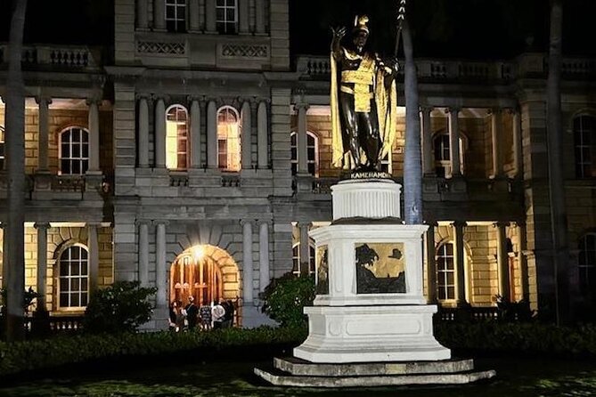 Through A Glass Darkly The Strange and Tragic History Of Honolulu - Starting at King Kamehameha I Statue: The Setup You Wish You Had