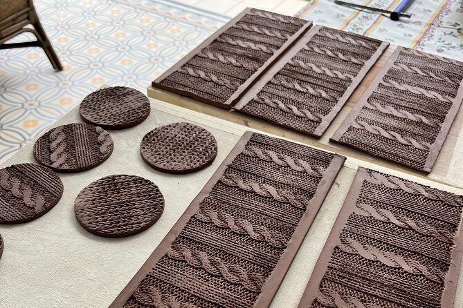 Two-hours handmade ceramic class, make your own souvenir Honolulu - Getting there: Diamond Head area meeting point