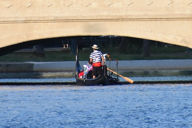 Valentine's Venetian Gondola Cruise in Waikiki - Waikiki Beach and the man-made island factor