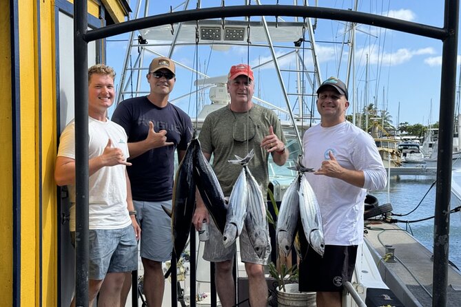 Waikiki Deep Sea Fishing Charter from Oahu - Fishing gear and technique: Shimano reels and live bait when available