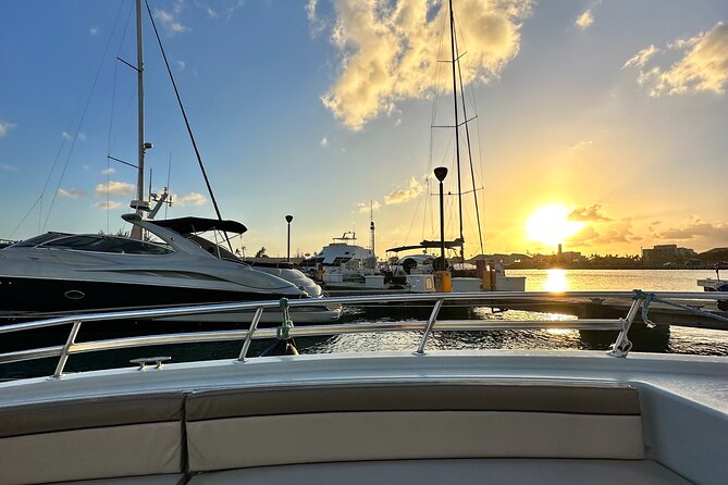 Waikiki Friday Fireworks Boat Cruise from Oahu - How crowded does it get, and what seating strategy helps