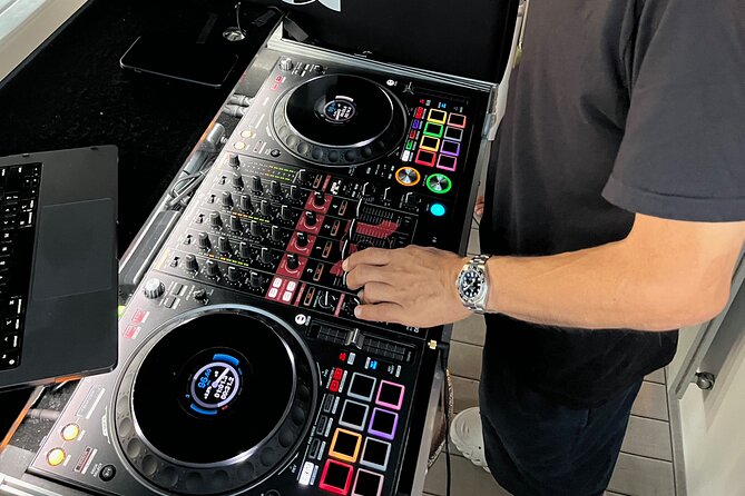 Waikiki Friday Fireworks Party Cruise with Live DJ & Full Bar - Key things to know before you go