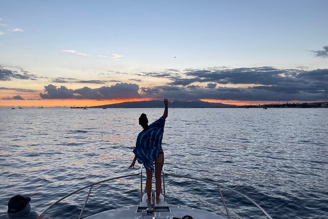 Waikiki Friday Night Fireworks Boat Cruise - Getting To Charter Oahu at Ala Moana Slip B5