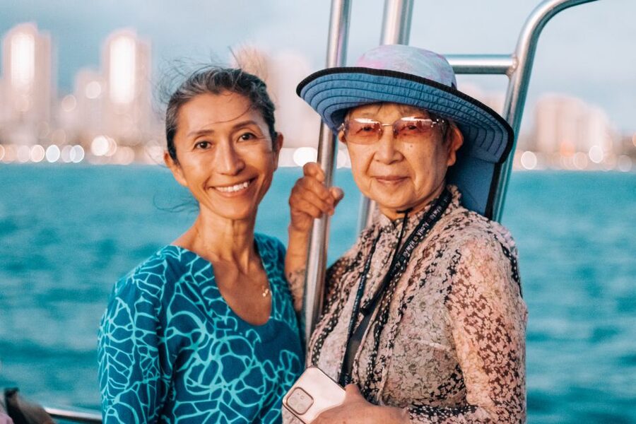 Waikiki Friday Night Fireworks Cruise+Nagaoka Fireworks 3/15 - BYOB Rules That Matter: Bring Drinks, Skip Glass