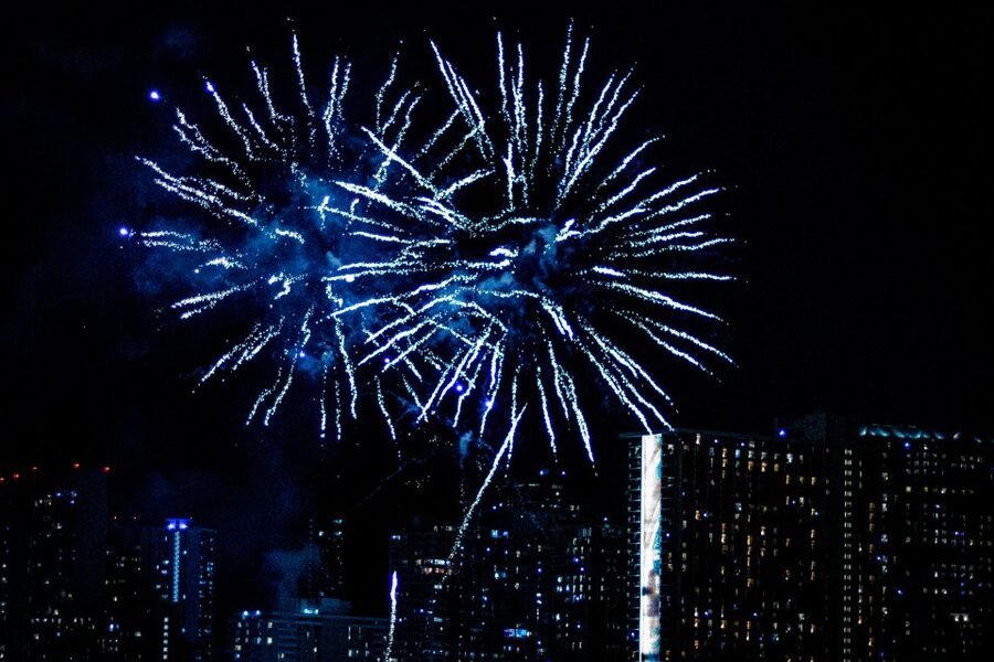 Waikiki Friday Night Fireworks Cruise+Nagaoka Fireworks 3/15 - Price and Value: What You’re Paying $60 For