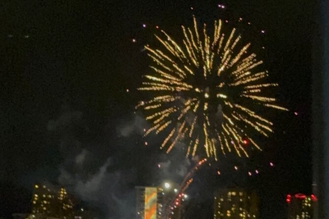 Waikiki Glass Bottom Boat Fireworks Tour - Meeting point reality: Kewalo Basin Harbor and the slip-number check