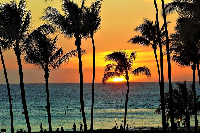 Waikiki Sunset Cocktail Cruise - Hilton Hawaiian Village - Watching the coastline: what each stop looks like and what to look for