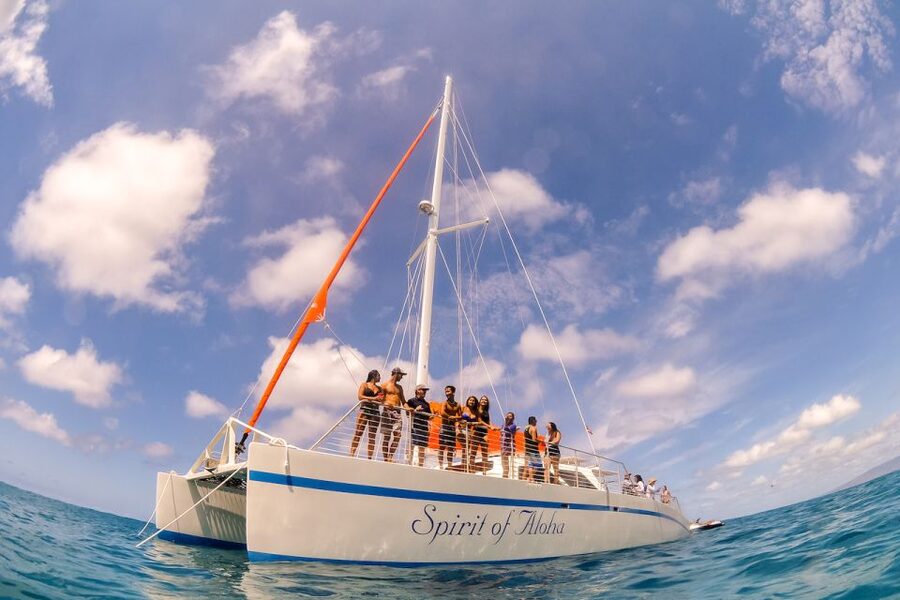 Waikiki Sunset Cocktail Cruise with Drinks and Appetizers - The 90-minute route: from check-in to Diamond Head photos