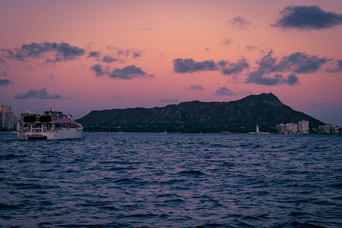 Waikiki Sunset Cruise Catamaran Boat Tour on Oahu - Key things I’d plan around