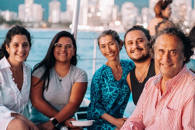 Waikiki Sunset Cruise Catamaran Boat Tour on Oahu - Captain and crew: the fun factor matters