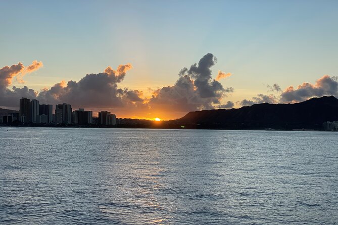 Whale Watching and Sunrise Breakfast Cruise in Honolulu - Crew Effort Matters: Spotting Is a Team Sport